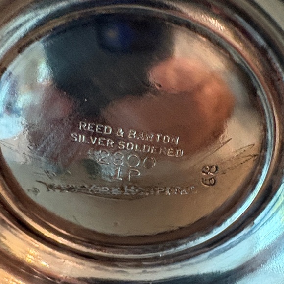 Reed & Barton Antique Silver Hot Water Pot - Picture 3 of 3